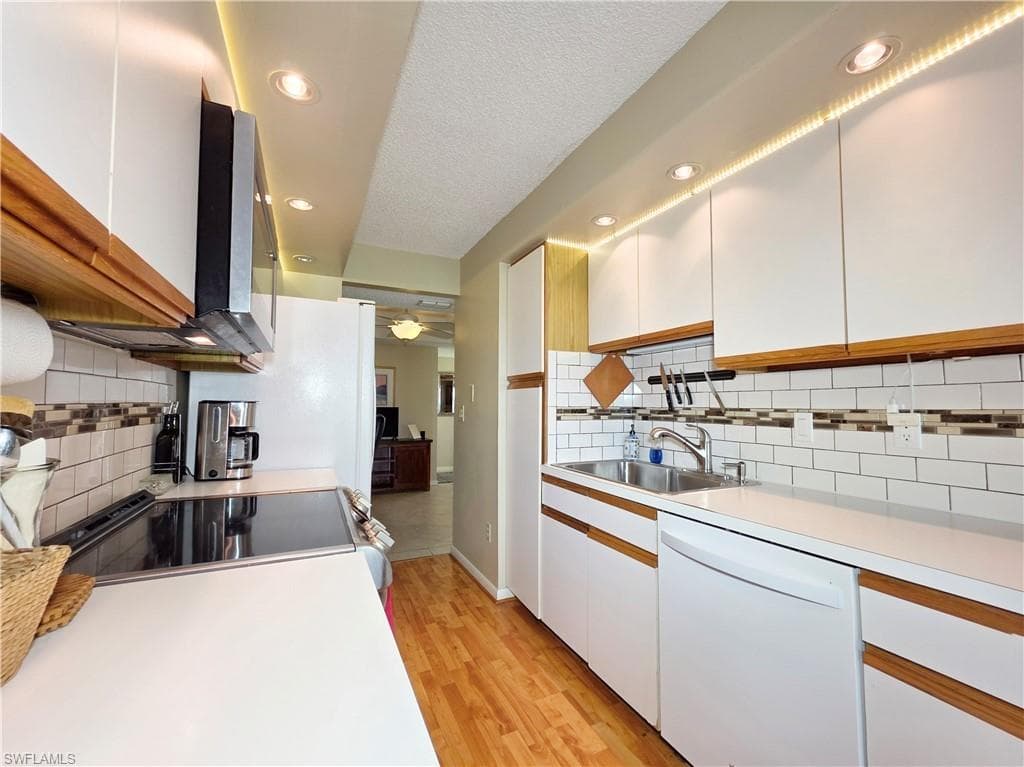 17220 Terraverde CIR # 4, FORT MYERS FL 33908-16