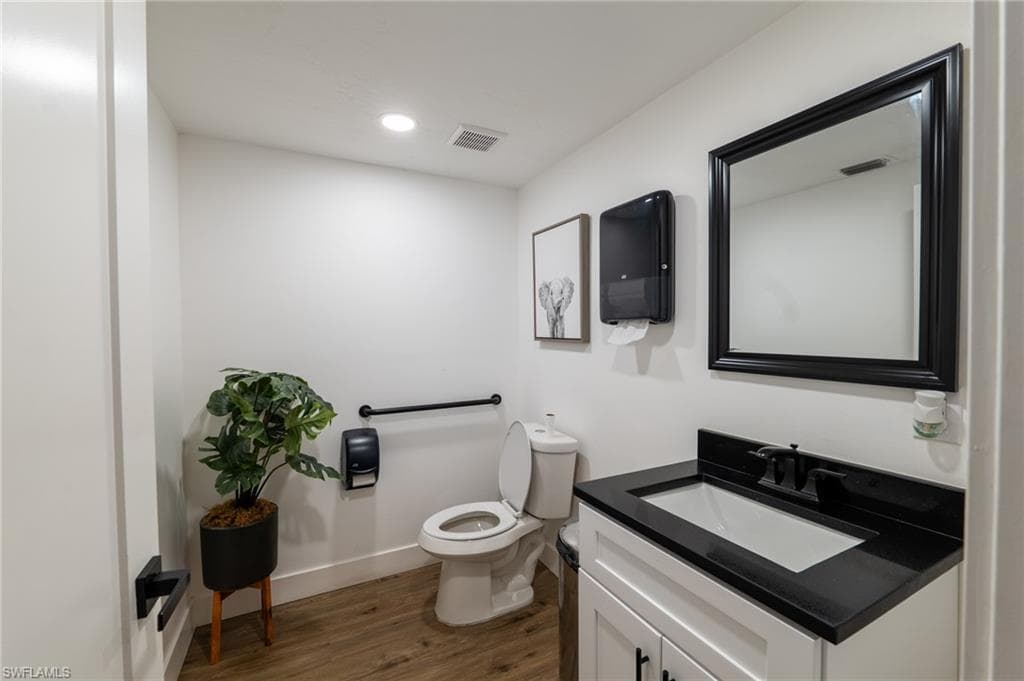 3616 Broadway PASS, FORT MYERS FL 33901-12