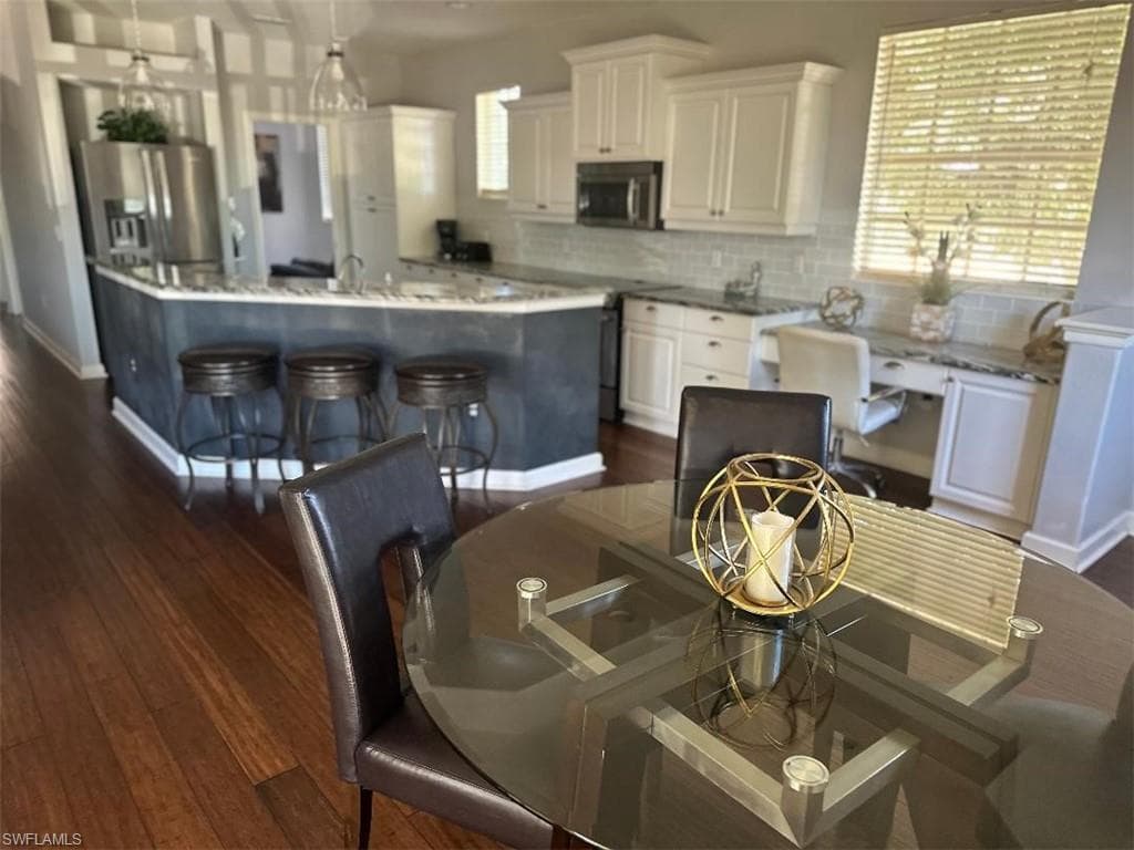 8500 Via Lungomare CIR # 202, ESTERO FL 33928-7