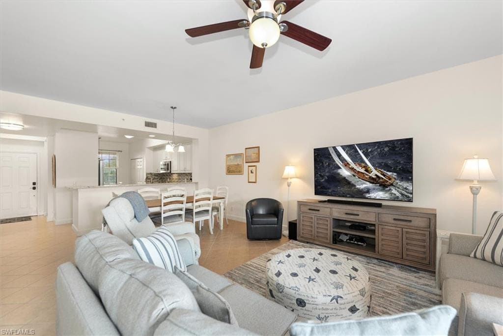 10710 Ravenna WAY # 203, FORT MYERS FL 33913-6