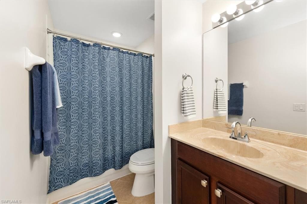 10710 Ravenna WAY # 203, FORT MYERS FL 33913-19