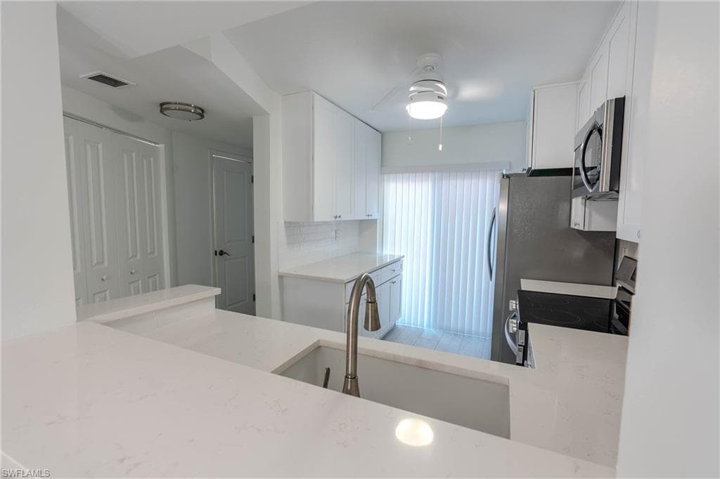 18010 San Carlos BLVD # 31, FORT MYERS BEACH FL 33931-6