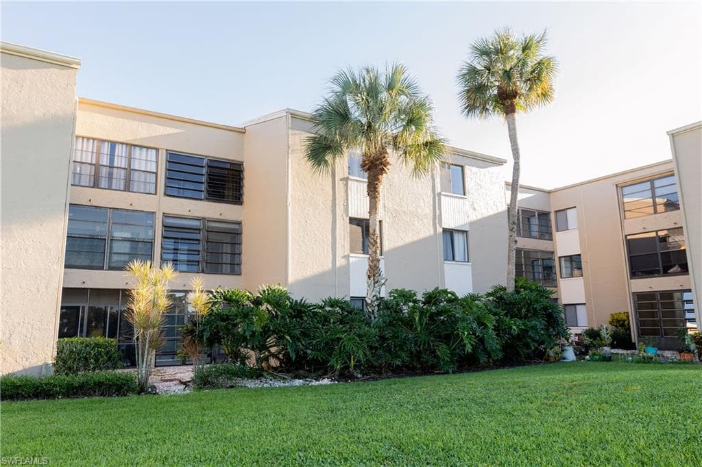 3655 Boca Ciega DR # 306, NAPLES FL 34112-16