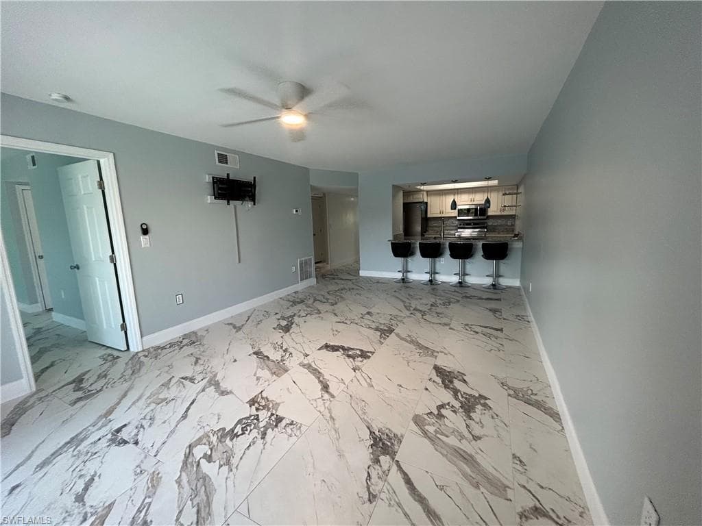 2346 Naples Trace CIR # 1107, NAPLES FL 34109-3
