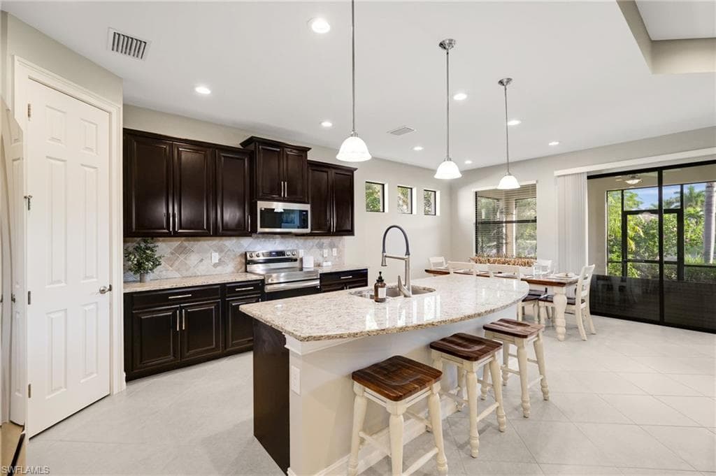 26141 Saint Michael LN, BONITA SPRINGS FL 34135-4