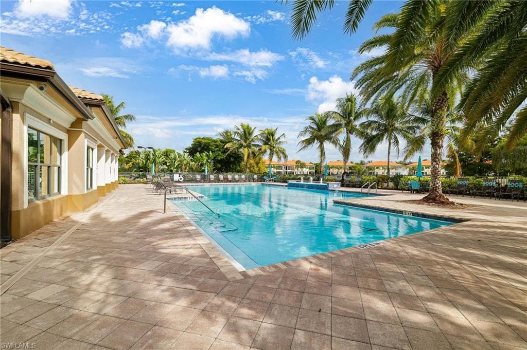 26141 Saint Michael LN, BONITA SPRINGS FL 34135-33