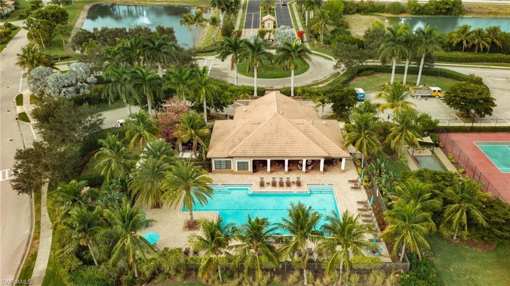 26141 Saint Michael LN, BONITA SPRINGS FL 34135-34