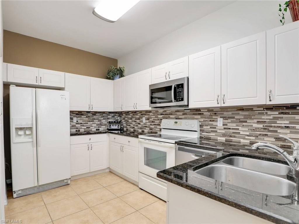 4315 Bellasol CIR # 2822, FORT MYERS FL 33916-9