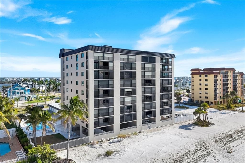 538 Estero BLVD # 302, FORT MYERS BEACH FL 33931-2