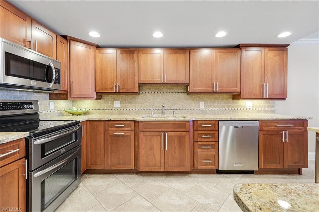 538 Estero BLVD # 302, FORT MYERS BEACH FL 33931-10