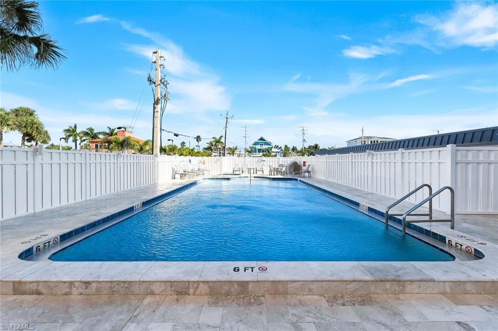 538 Estero BLVD # 302, FORT MYERS BEACH FL 33931-28