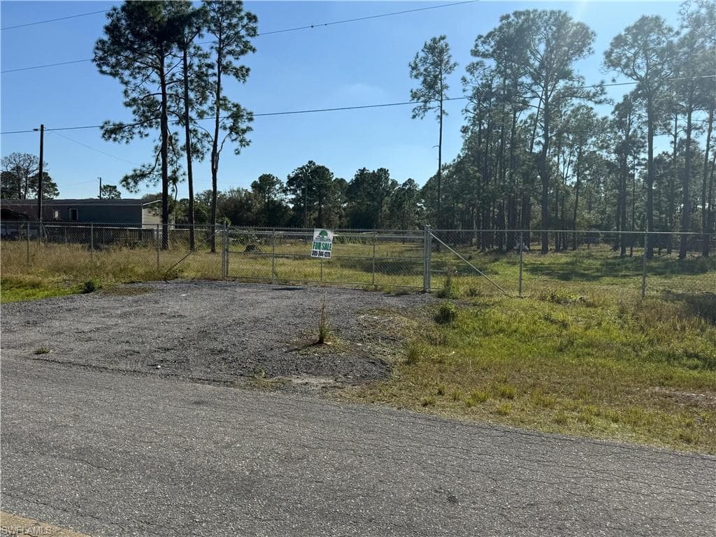 484 camino real BLVD, MONTURA RANCHES FL 33440-1