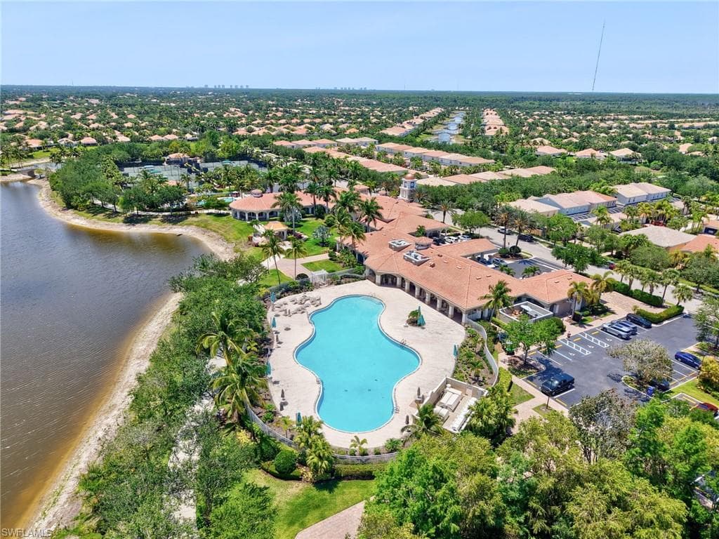 28333 Moray DR, BONITA SPRINGS FL 34135-42