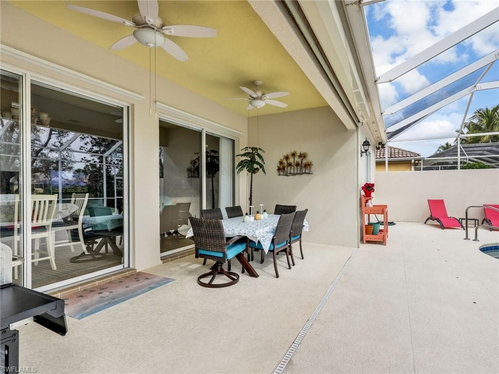 28333 Moray DR, BONITA SPRINGS FL 34135-30