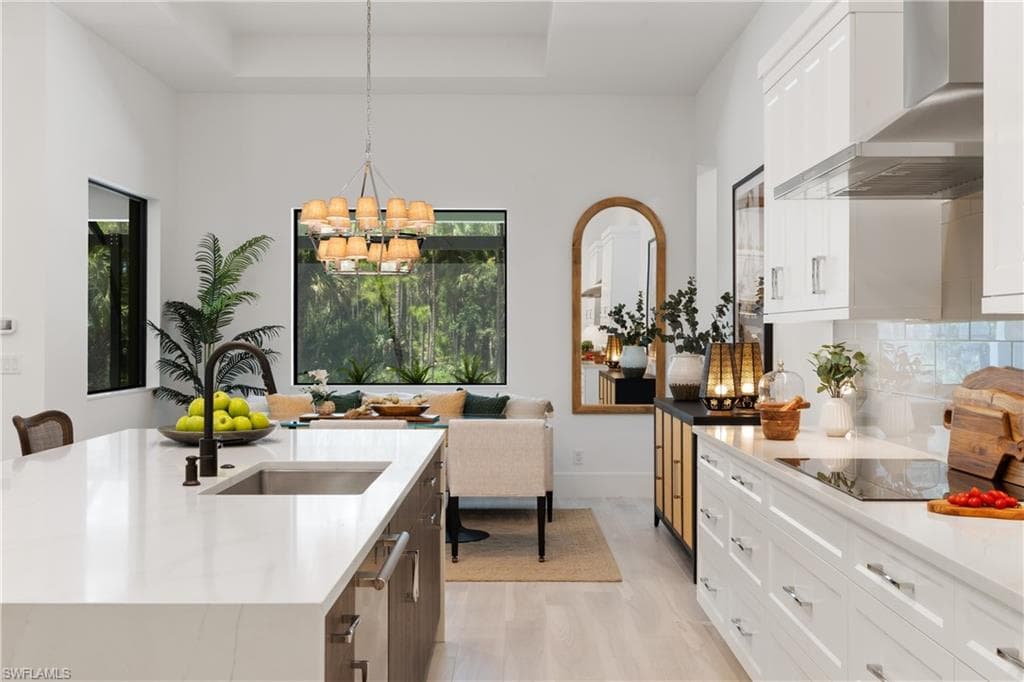 4221 7th AVE NW, NAPLES FL 34119-18