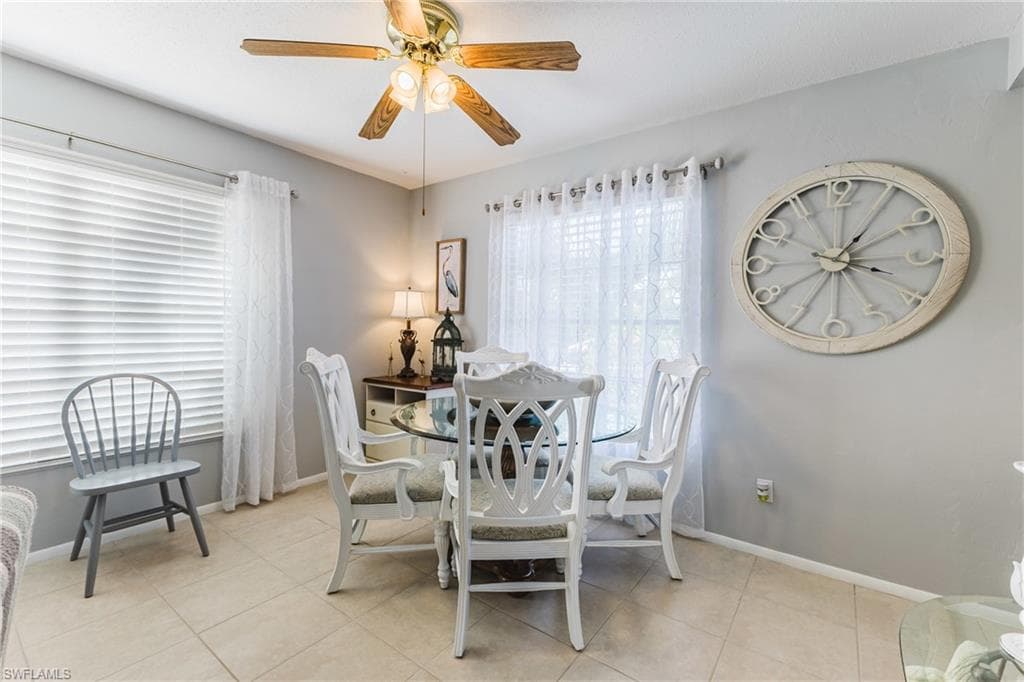 36 Temple CT, LEHIGH ACRES FL 33936-8