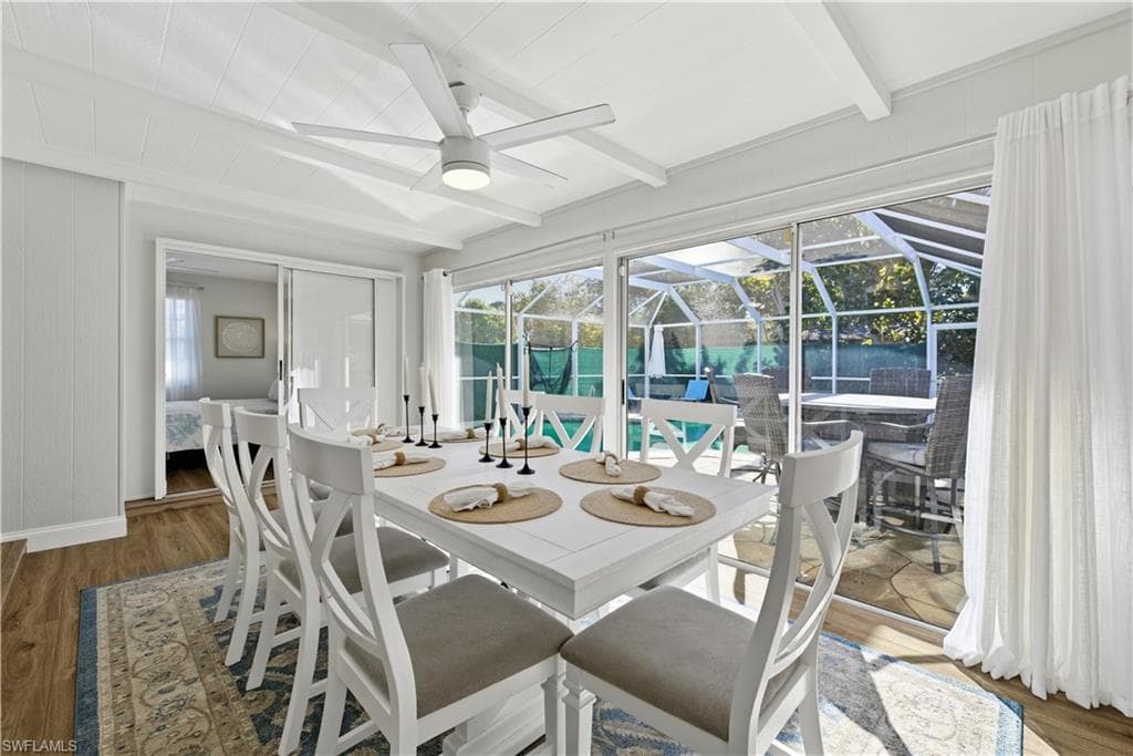 4690 Parrot AVE, NAPLES FL 34104-14
