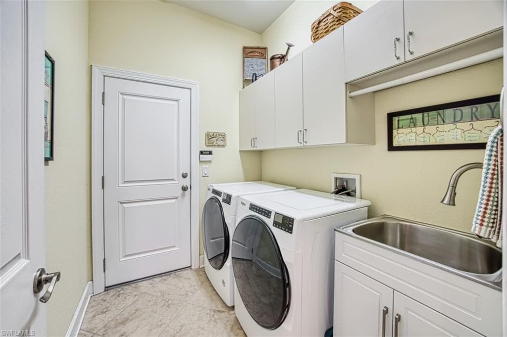 11063 Sea Tropic LN, FORT MYERS FL 33908-42