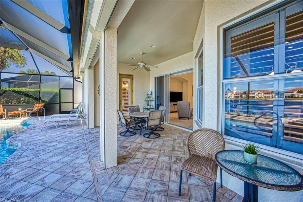 11063 Sea Tropic LN, FORT MYERS FL 33908-19