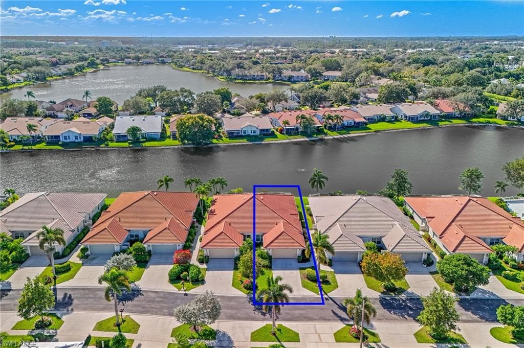 7018 Lone Oak BLVD, NAPLES FL 34109-25