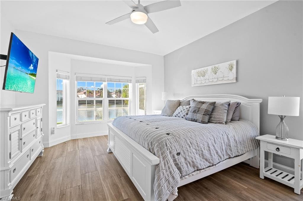 7018 Lone Oak BLVD, NAPLES FL 34109-3