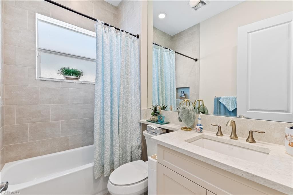 12047 Oleander AVE, NAPLES FL 34120-16