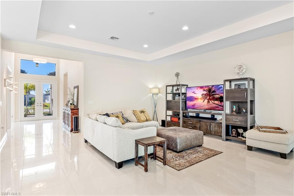 12047 Oleander AVE, NAPLES FL 34120-6
