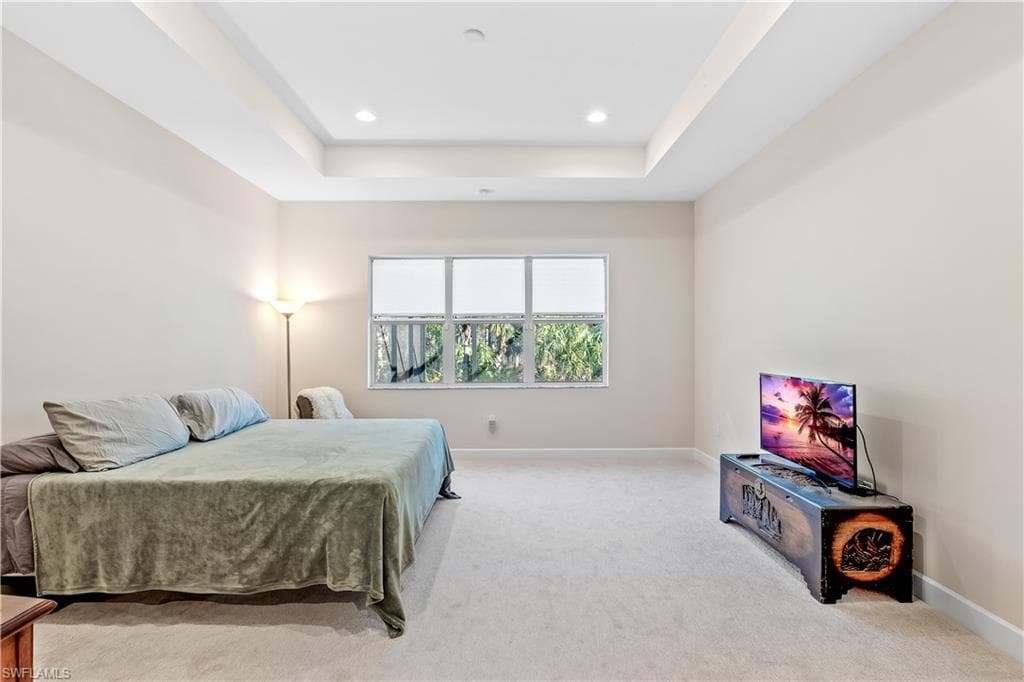 12047 Oleander AVE, NAPLES FL 34120-10