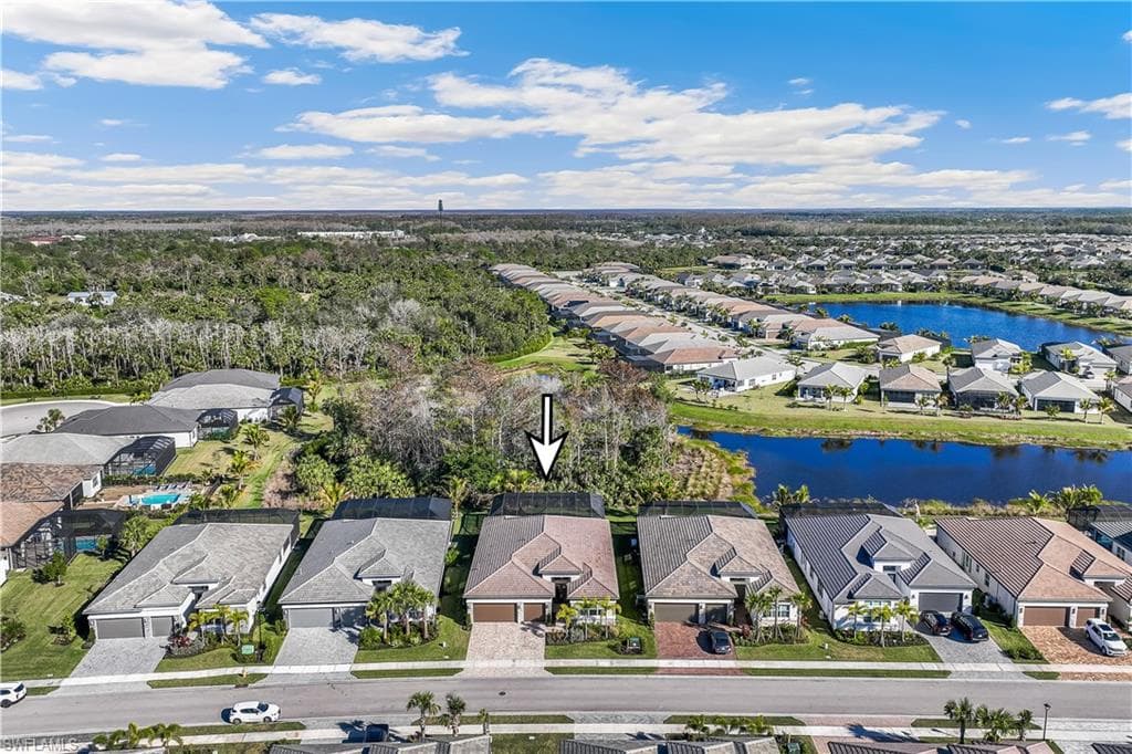 12047 Oleander AVE, NAPLES FL 34120-24