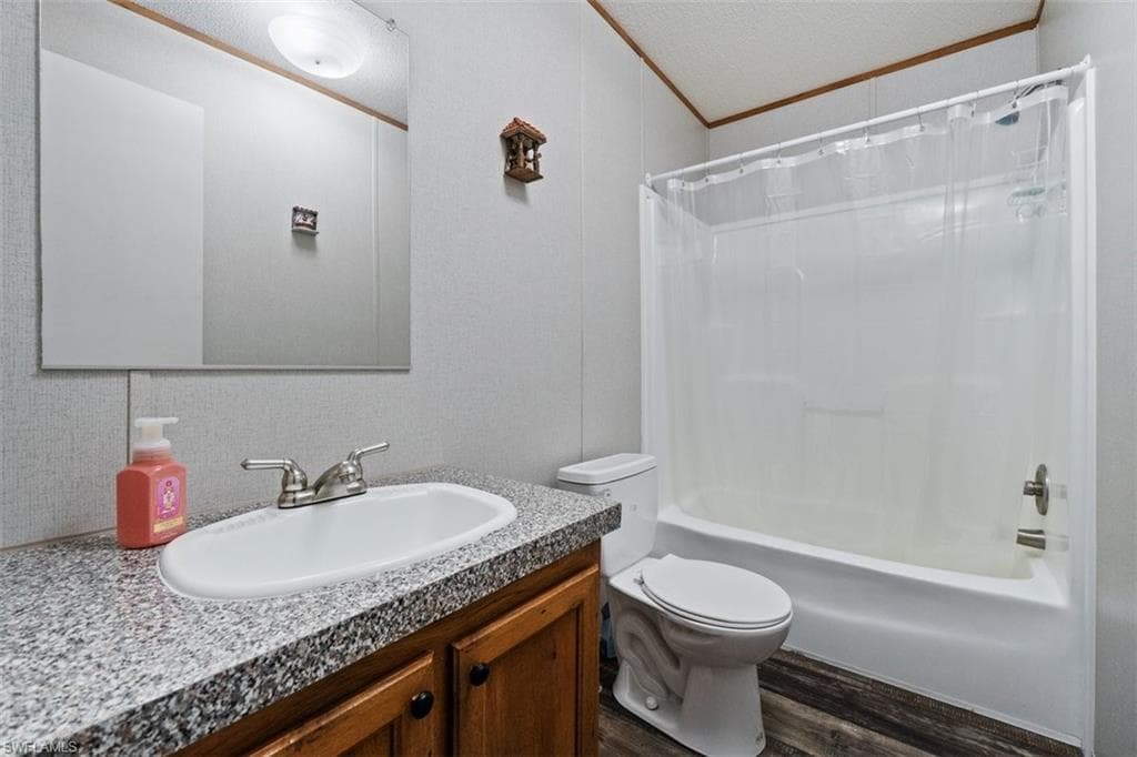 635 W Paso Fino CIR, CLEWISTON FL 33440-21