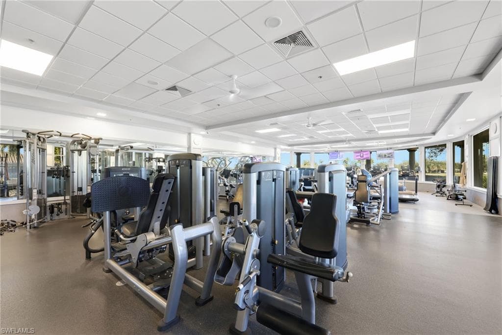 5781 Drummond WAY, NAPLES FL 34119-36