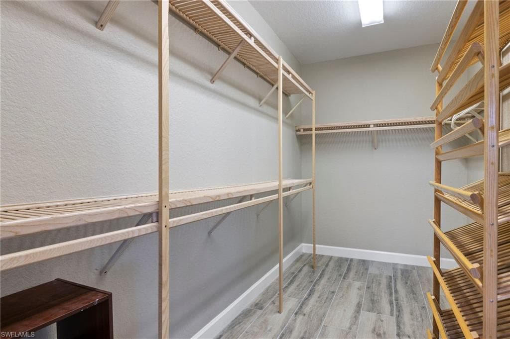 9520 Cypress Hammock CIR # 102, ESTERO FL 34135-14