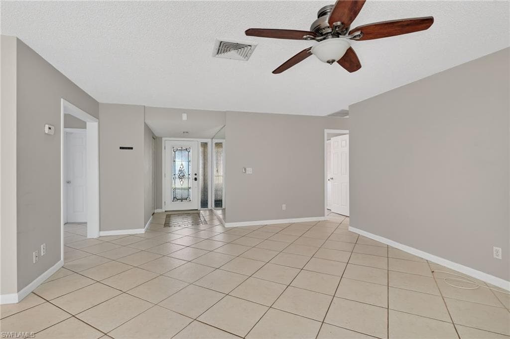 1336 Lake Shore DR, NAPLES FL 34103-6