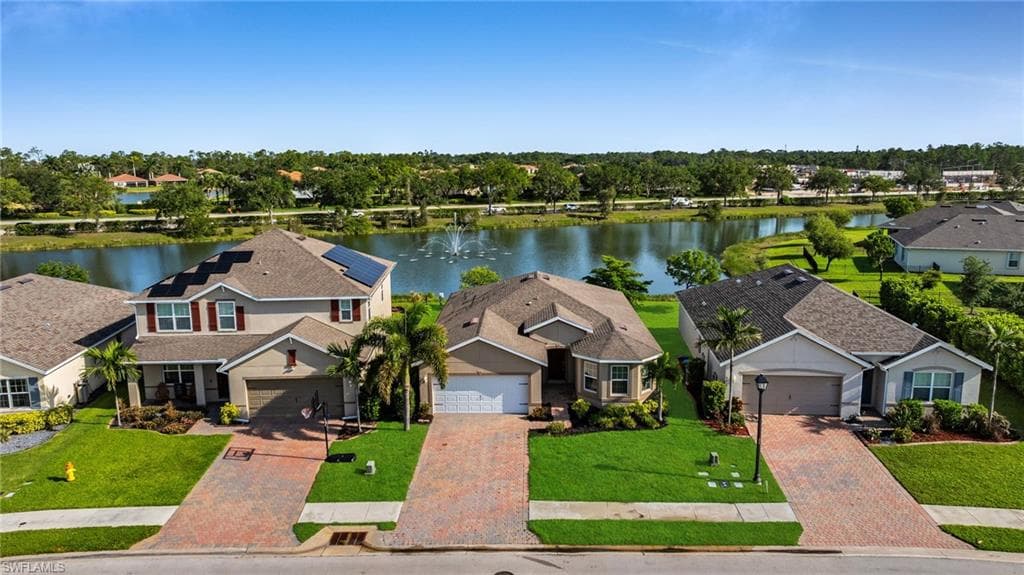 3477 Acapulco CIR, CAPE CORAL FL 33909-33