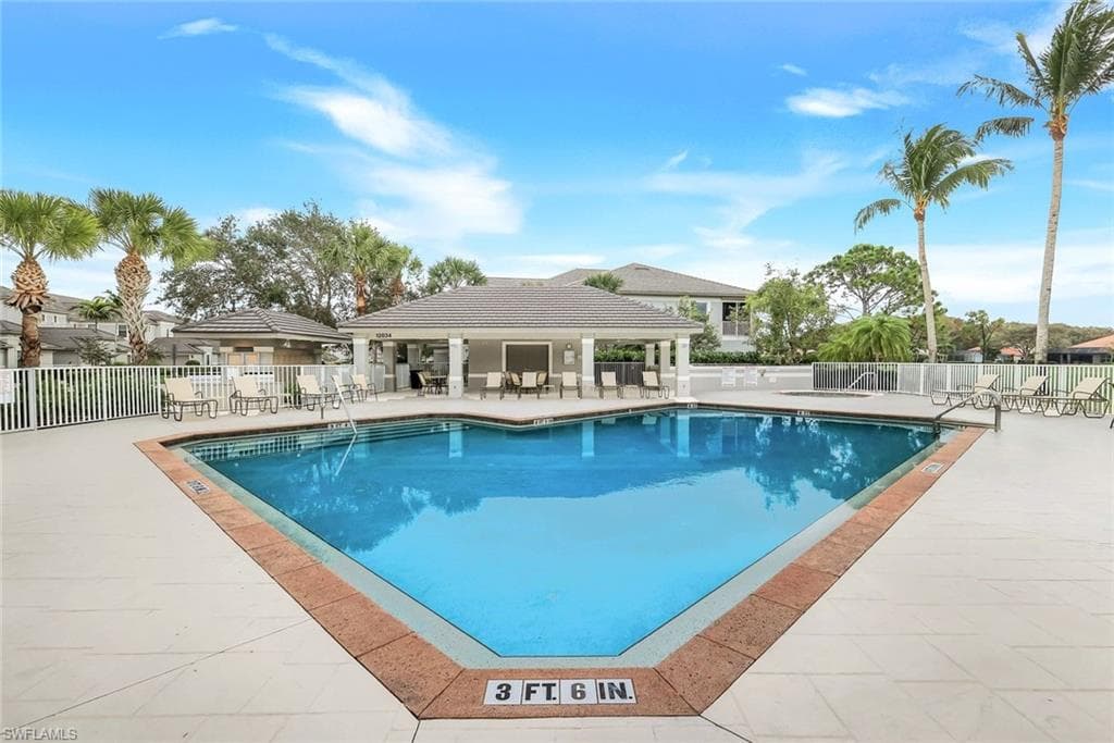 12045 Covent Garden CT # 2101, NAPLES FL 34120-34