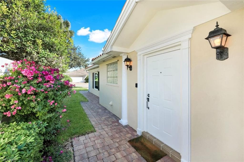 3609 Exuma WAY, NAPLES FL 34119-7