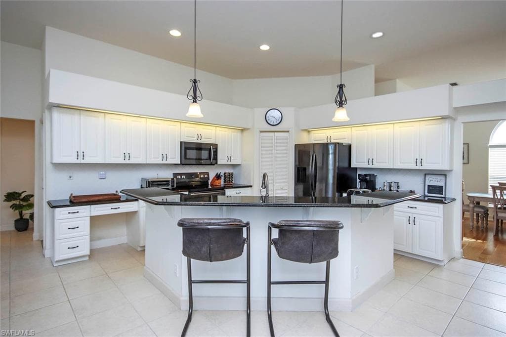 1319 Par View DR, SANIBEL FL 33957-2