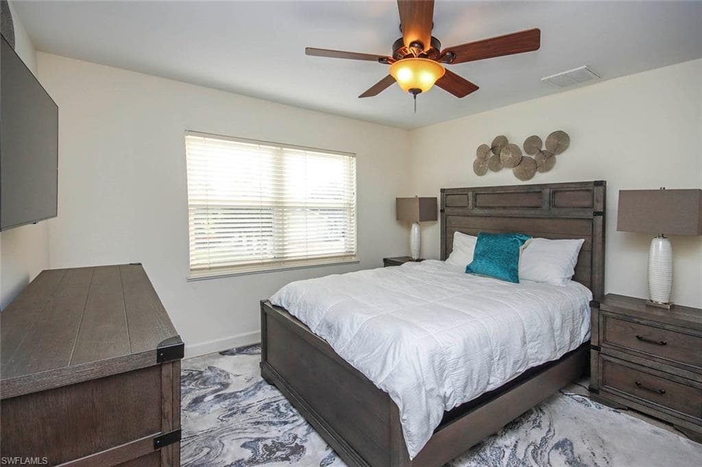 1319 Par View DR, SANIBEL FL 33957-19