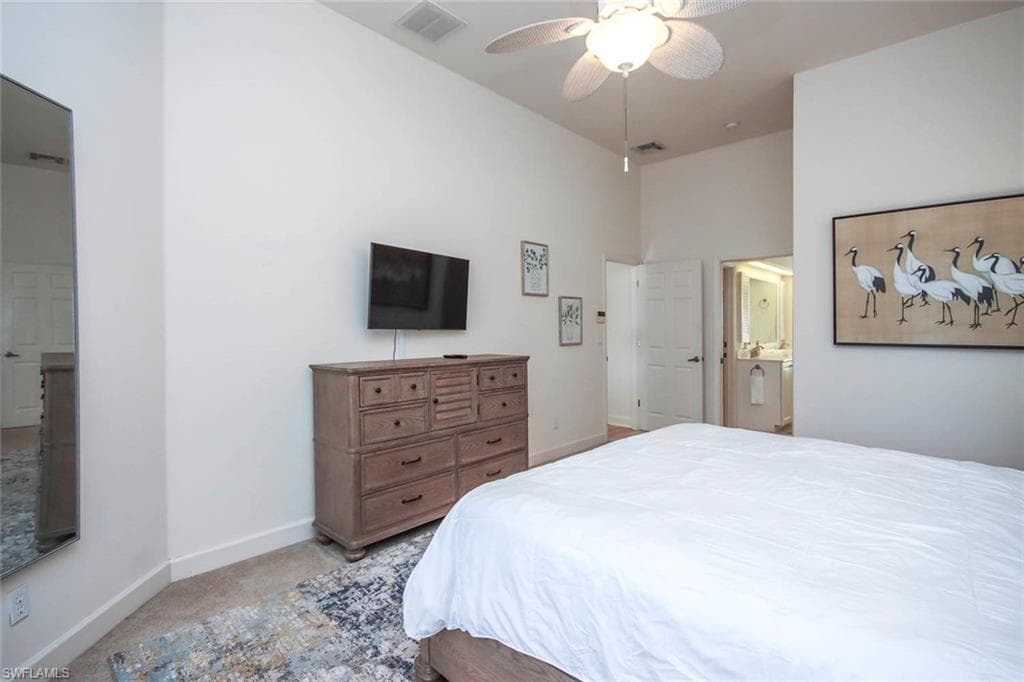 1319 Par View DR, SANIBEL FL 33957-14