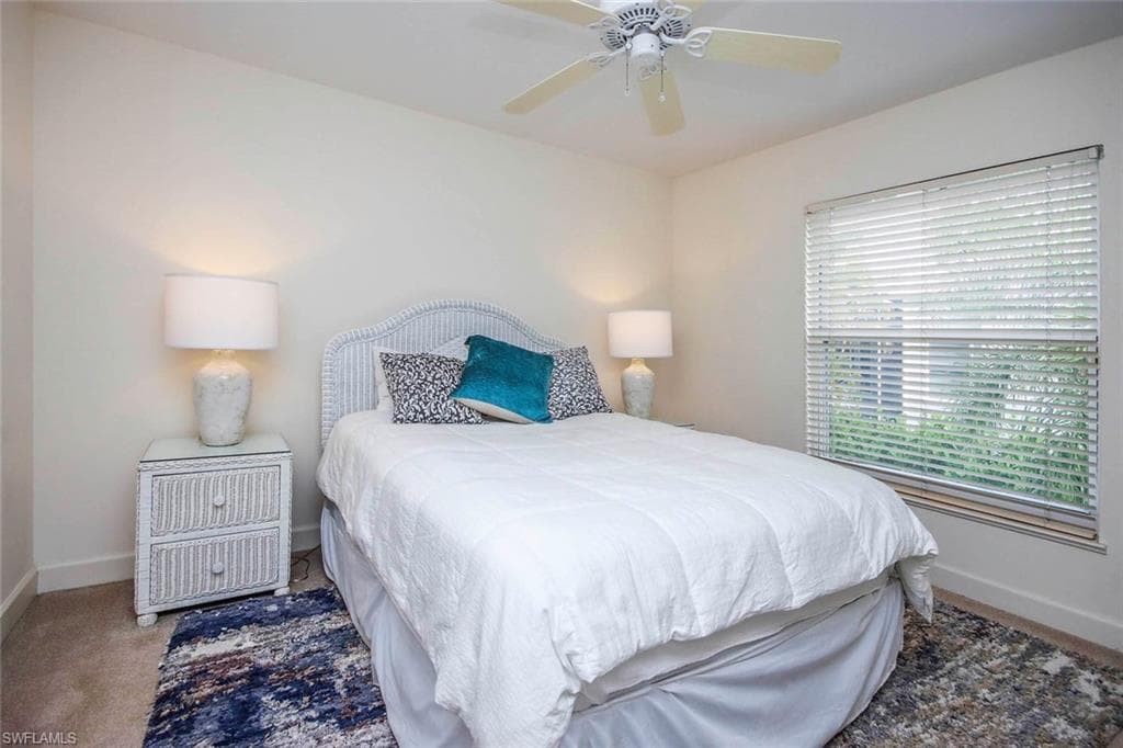 1319 Par View DR, SANIBEL FL 33957-20