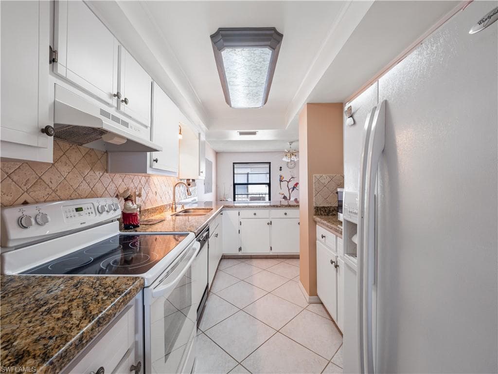 4218 SE 20th PL # D5, CAPE CORAL FL 33904-16