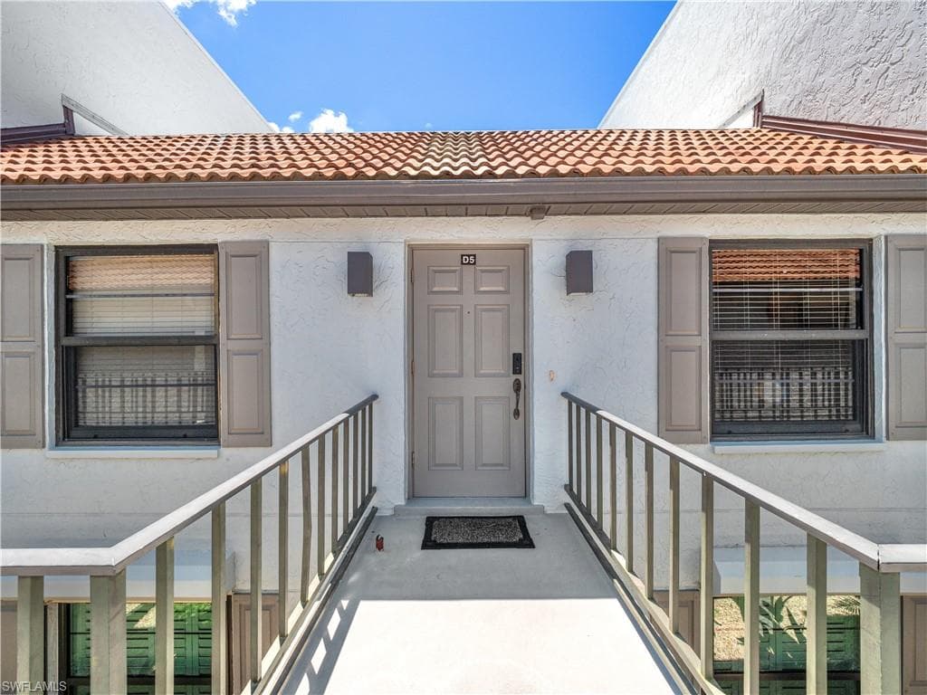 4218 SE 20th PL # D5, CAPE CORAL FL 33904-46