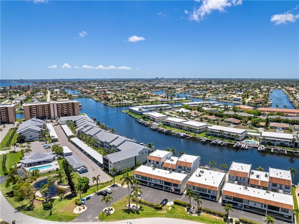 4218 SE 20th PL # D5, CAPE CORAL FL 33904-35