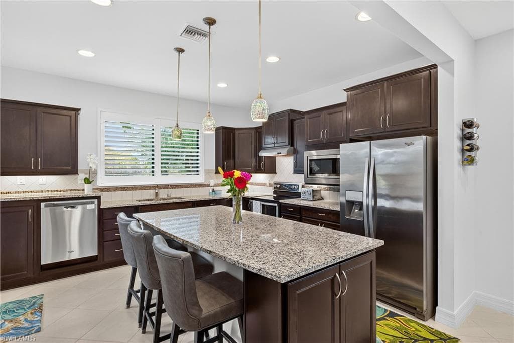 12048 Moorhouse PL, FORT MYERS FL 33913-4