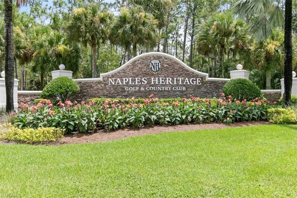 7834 Naples Heritage DR, NAPLES FL 34112-32