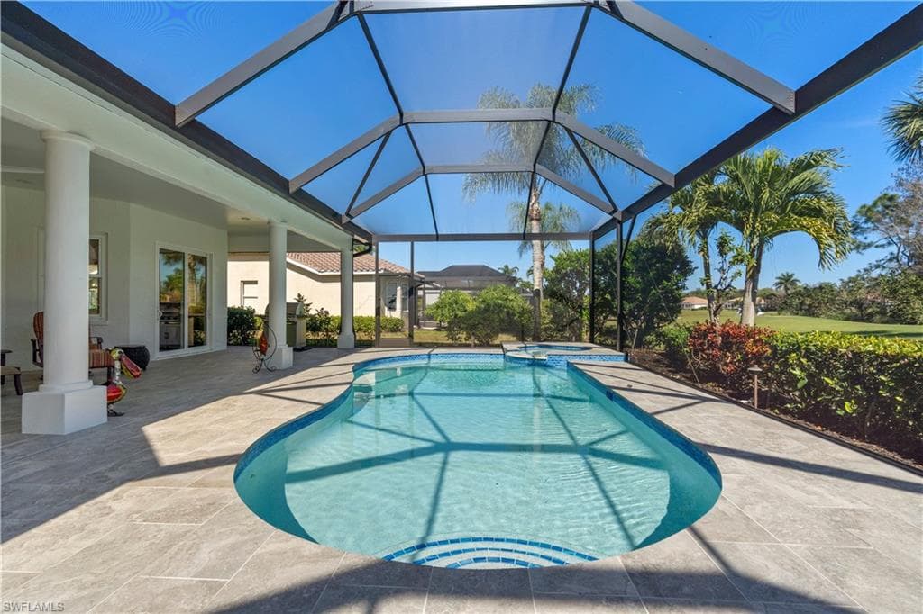 7834 Naples Heritage DR, NAPLES FL 34112-24
