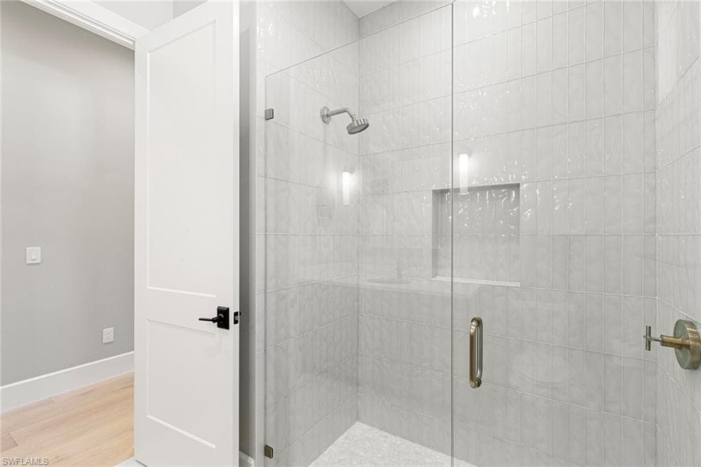 2036 Cambridge Park DR, NAPLES FL 34109-27