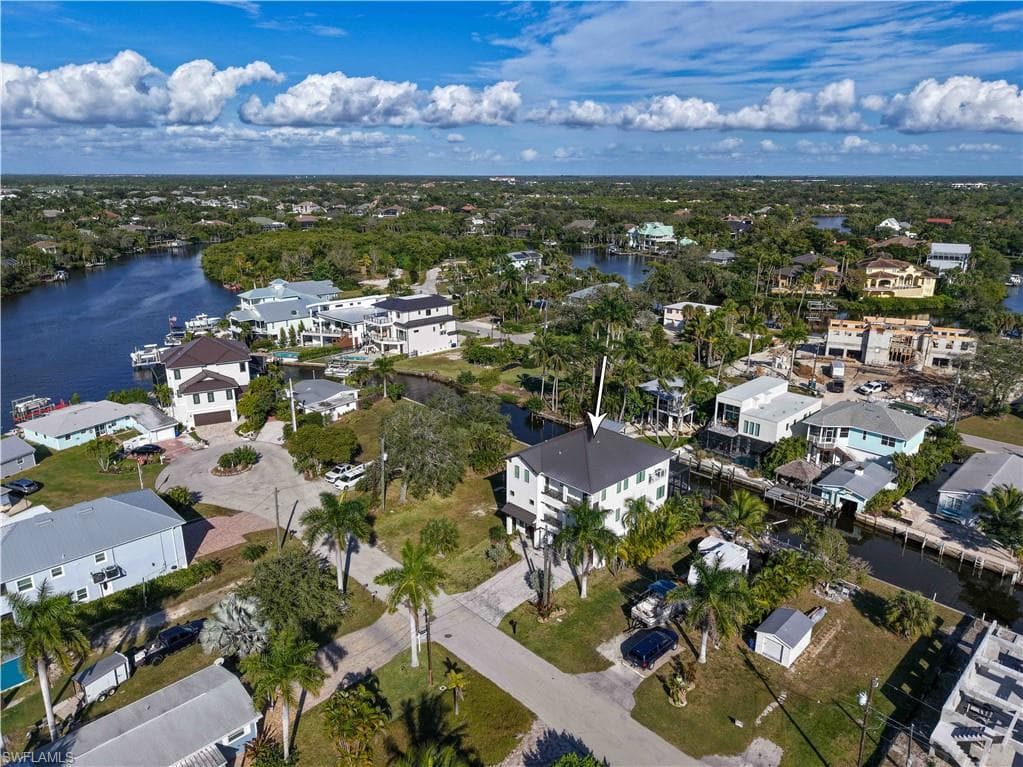 27570 Tarpon WAY, BONITA SPRINGS FL 34134-6