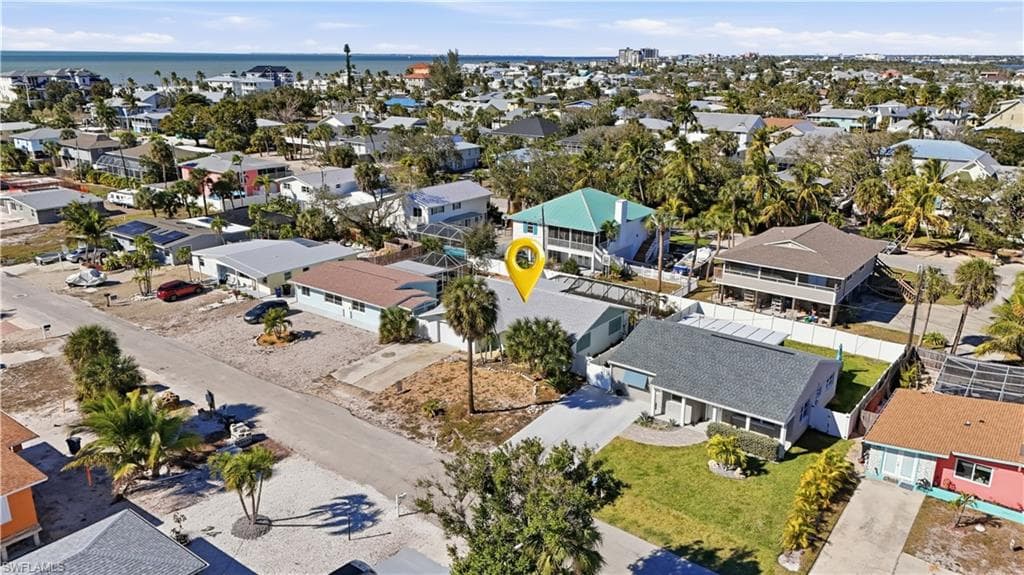 193 Hibiscus DR, FORT MYERS BEACH FL 33931-8