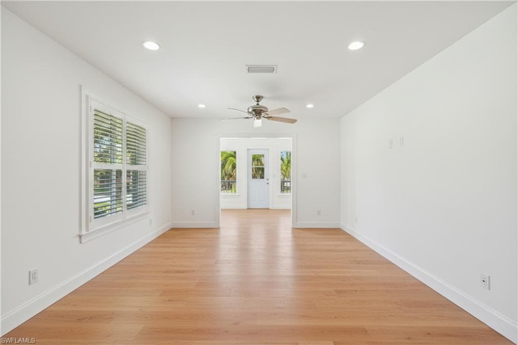 193 Hibiscus DR, FORT MYERS BEACH FL 33931-43